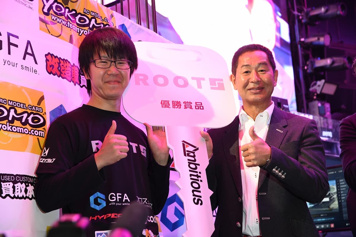 ドリキン土屋も面白いと絶賛 Roots E Sports最速決定戦 Japan Cup が開催 Auto Messe Web カスタム アウトドア 福祉車両 モータースポーツなどのカーライフ情報が満載