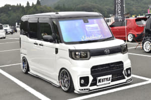 まさかの 左ハンドル 化まで 軽バン カスタムでも異彩を放つ３台の衝撃 Auto Messe Web カスタム アウトドア 福祉車両 モータースポーツなどのカーライフ情報が満載