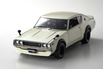 車高短＆チンスポ装着のストリート仕様がモデル化！ 京商から1/18