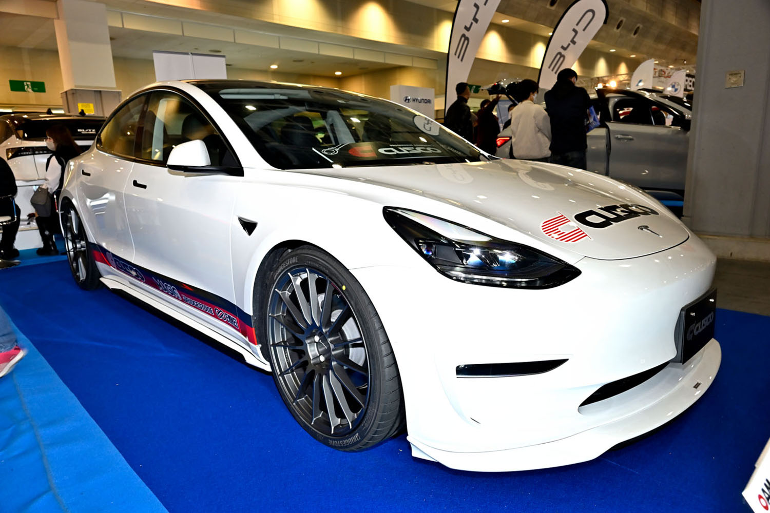 格安販売の Tesla モデル3スポイラー モデル スポーツカー リア