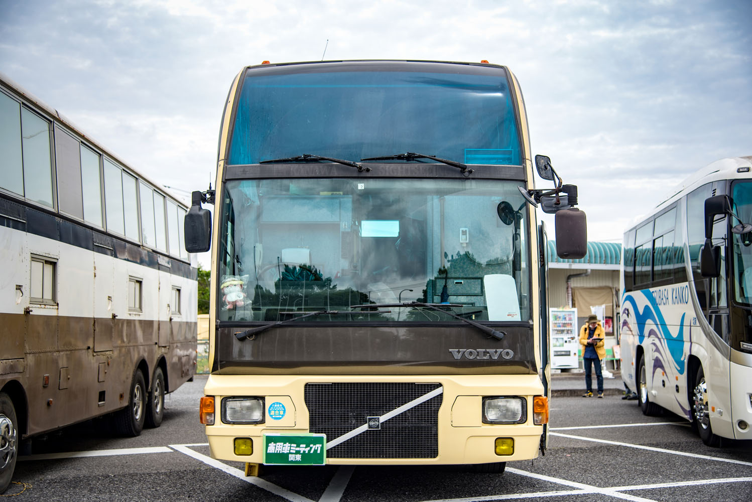 バスマニア必見！ いすゞのバスのエンブレム - 鉄道