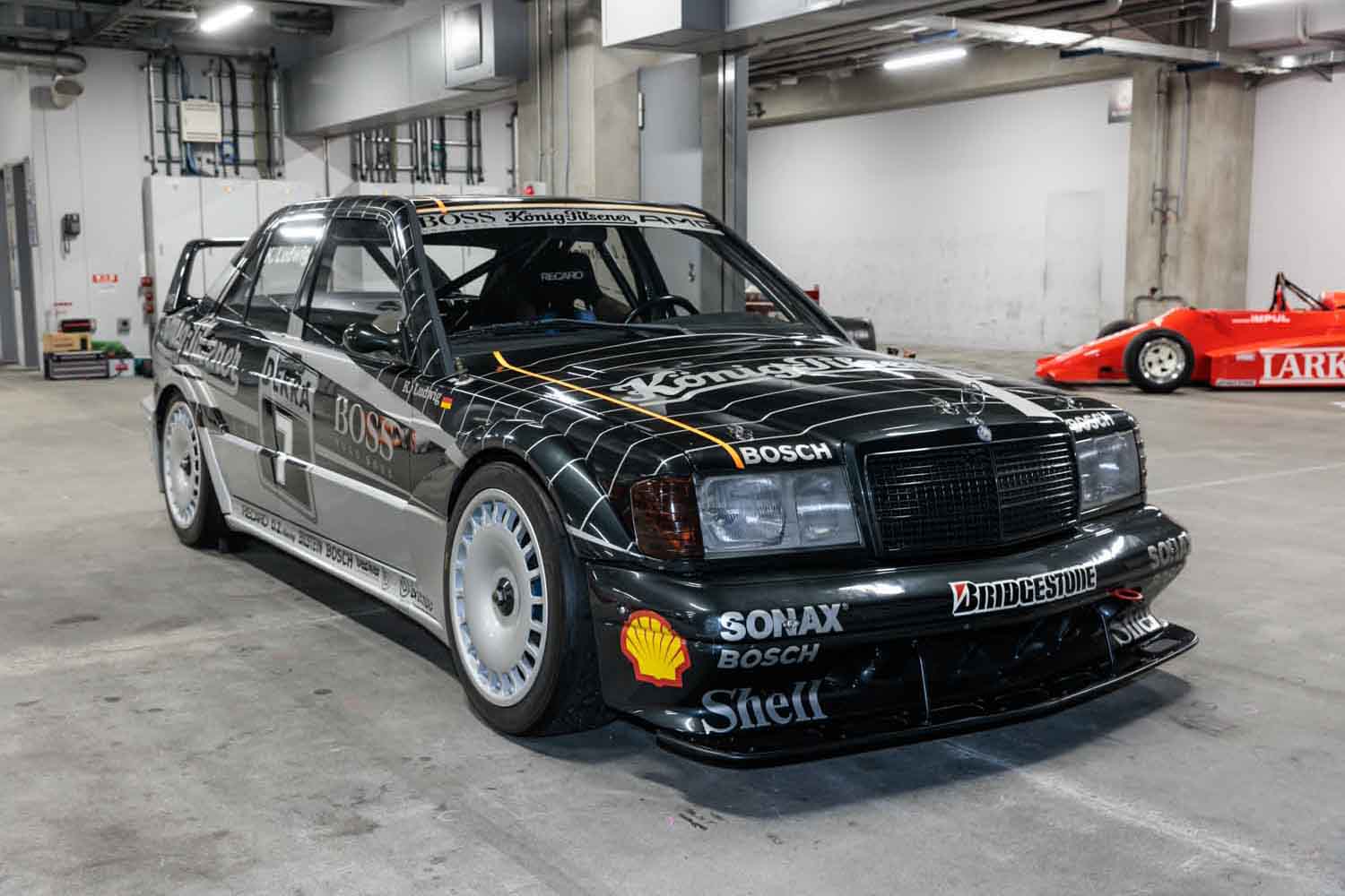 エンジンブローのメルセデス「190E 2.5-16 Evo II DTM」が見事復活！ 富士スピードウェイを全開走行しました | AUTO MESSE  WEB（オートメッセウェブ） 〜クルマを文化する 〜