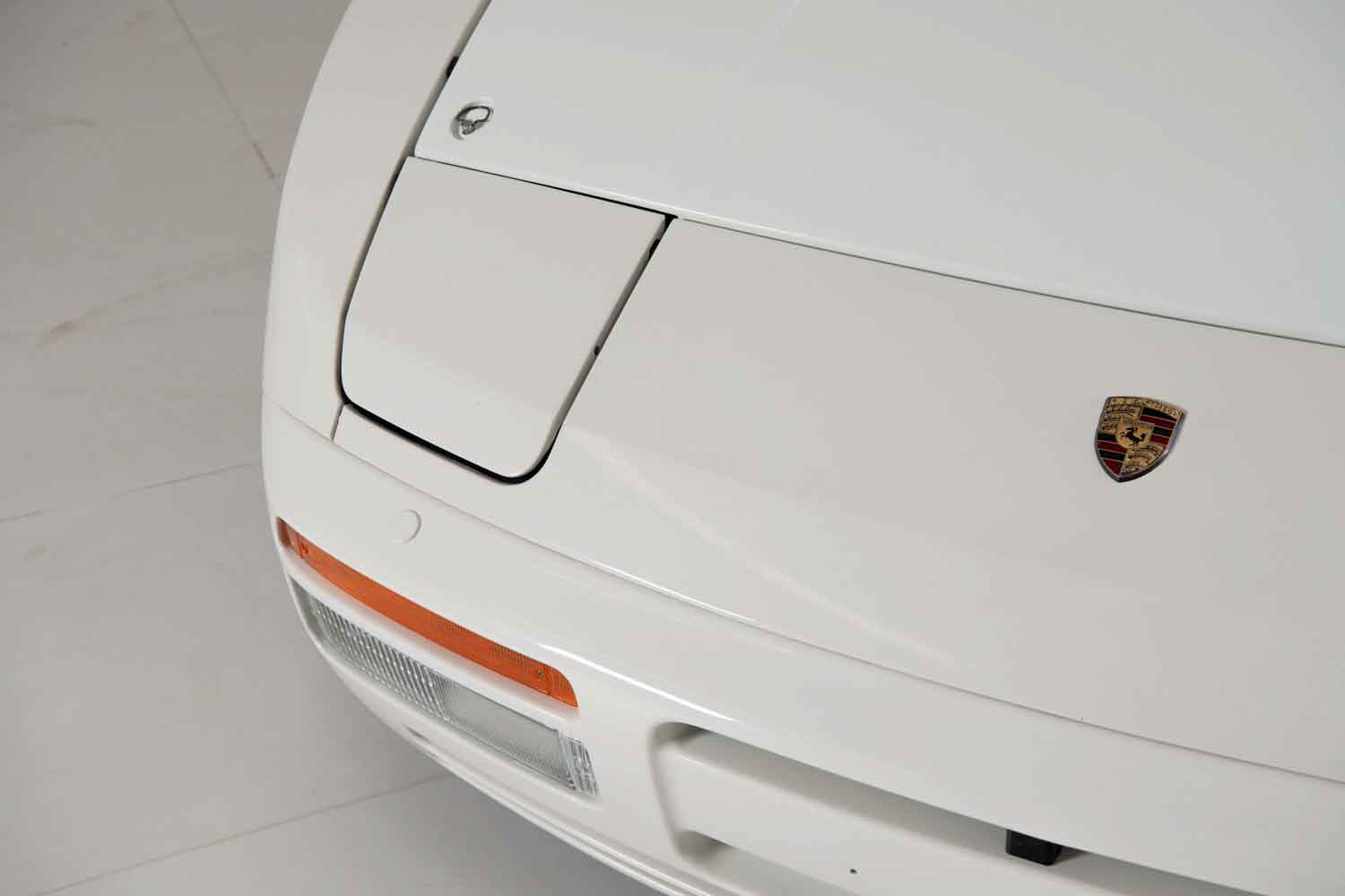 ポルシェ「944ターボ」が驚きの2400万円！ プアマンズポルシェがどうして相場よりも高額だったでしょうか？ | AUTO MESSE  WEB（オートメッセウェブ） 〜クルマを文化する 〜