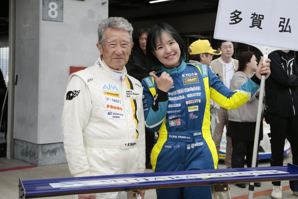 今回の参加選手の最高齢ドライバーは、3月に90歳の誕生日を迎えた多賀弘明選手