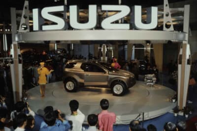 いすゞ ヴィークロス：1993年の東京モーターショーに出品した