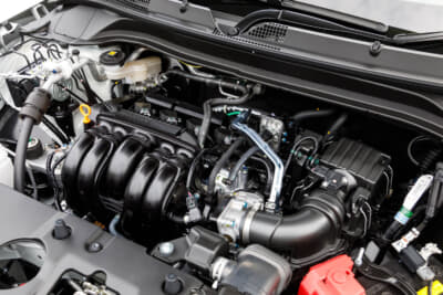 ホンダ ヴェゼル G（4WD）：ガソリン仕様のエンジンは1.5L直4のNA