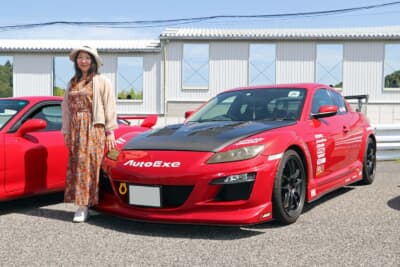 マツダ RX-8と、オーナーの“Kie”さん