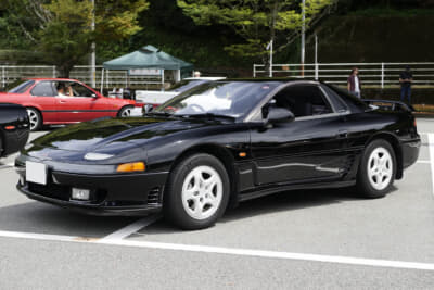 東京から自走参加した三菱GTO。1990年から1993年7月までの前期型にリトラを採用
