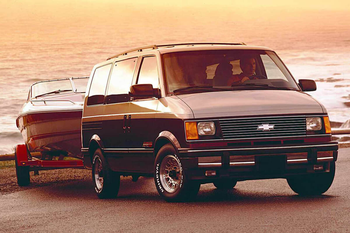 1986年頃の米国での社有車は「シボレーアストロ」だった