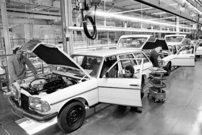 W123シリーズの総生産台数は1975年から1986年にかけて約270万台。写真はステーションワゴン生産のブレーメン工場